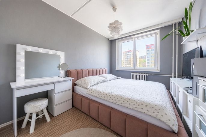 Prodej, Byt 4+1, Most