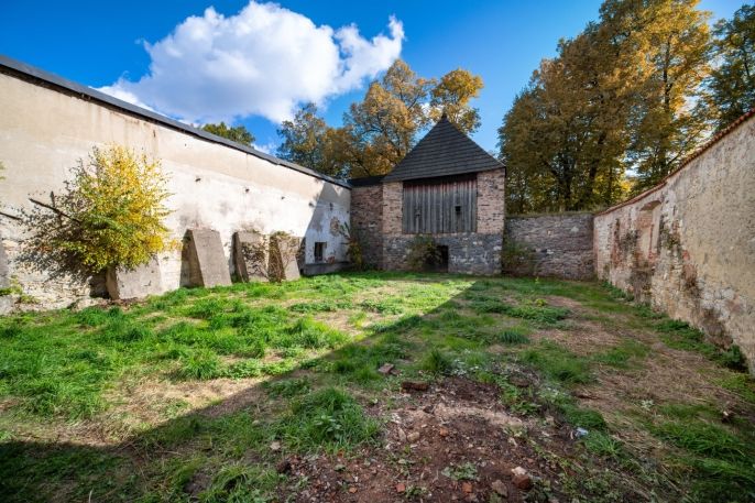 Prodej, Obchodní objekt, Polička