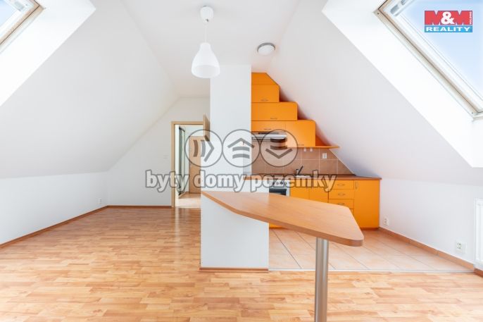 Prodej, Byt 2+kk, 49 m², Jesenice, K Šátalce