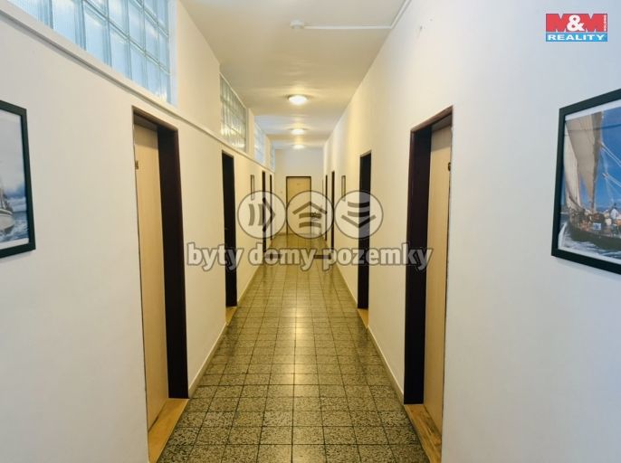 Prodej, Obchodní objekt, Loštice