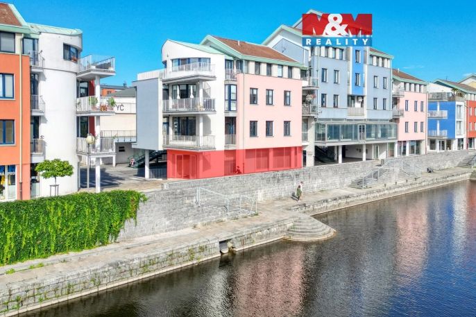 Pronájem, Obchod a služby, Písek