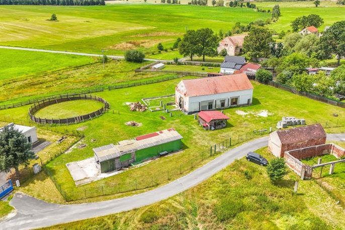 Prodej, Zemědělský objekt, Křižovatka