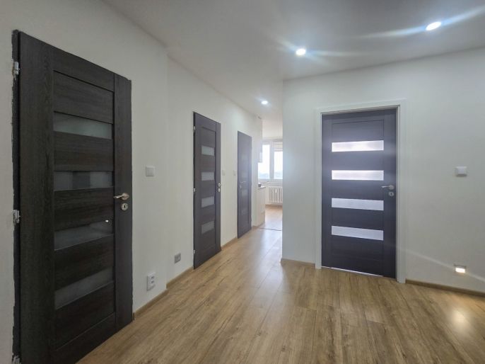 Prodej, Byt 3+1, Ostrava