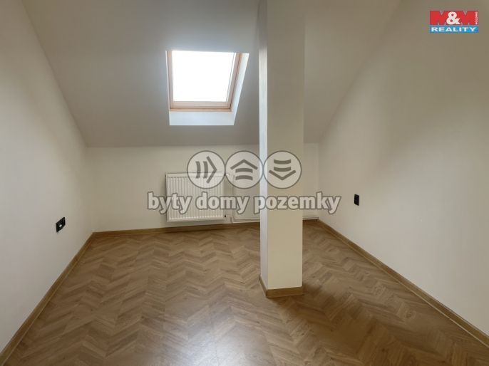 Prodej, Byt 4+kk, Chrudim