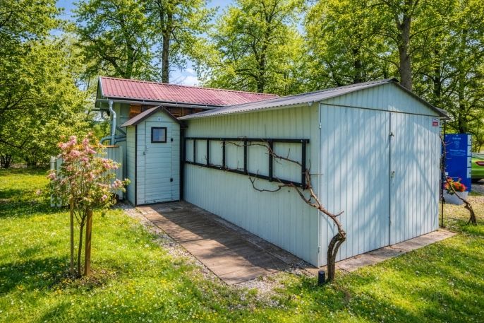 Prodej, Vinný sklep, Chvalovice