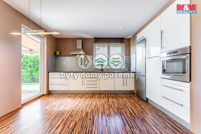 Prodej, Rodinný dům, Chýně