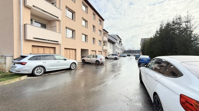 Prodej, Byt 3+1, Dobev