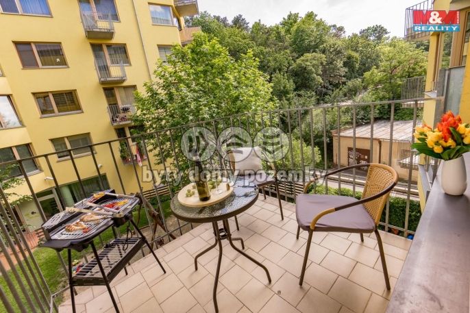 Prodej, Byt 1+kk, Praha