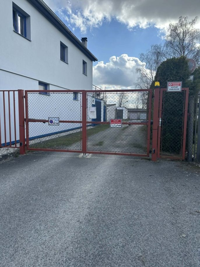 Prodej, Garáž, Plzeň