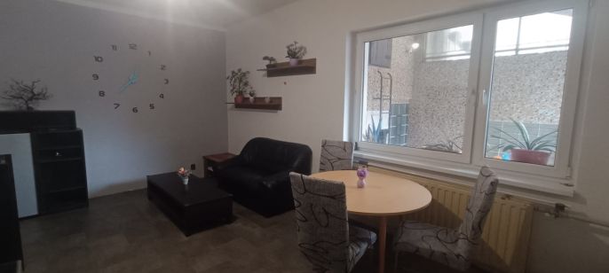 Pronájem, Byt 2+1, Jirkov