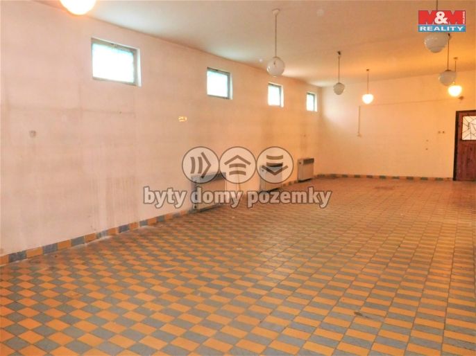 Prodej, Obchodní objekt, Měcholupy