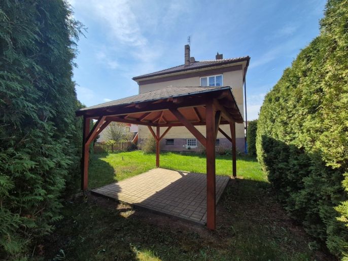 Prodej, Byt 3+1, Trubín