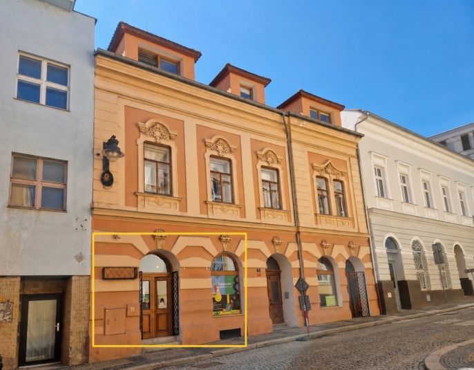 Pronájem, Kancelářský prostor, Chomutov