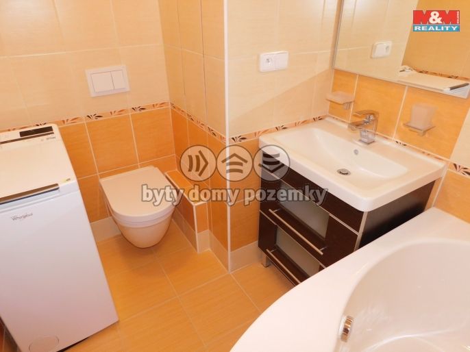 Prodej, Byt 3+1, 68 m², Klášterec nad Ohří, Příčná