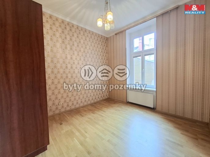 Pronájem, Byt 4+1, Karlovy Vary