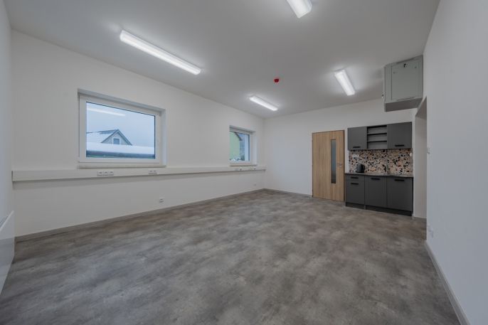 Pronájem, Sklad, Zubří