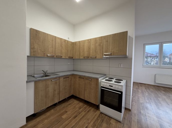 Pronájem, Byt 2+kk, Tišnov