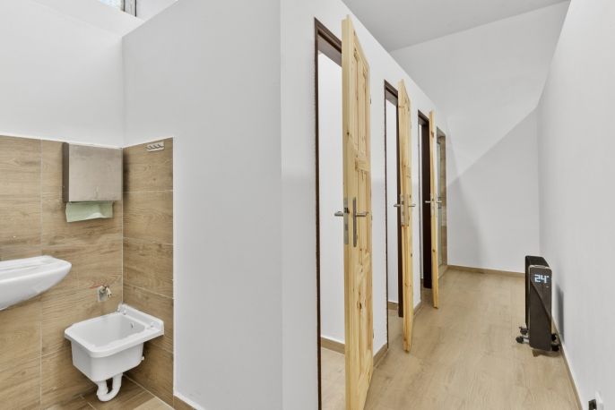 Pronájem, Výrobní objekt, Višňová