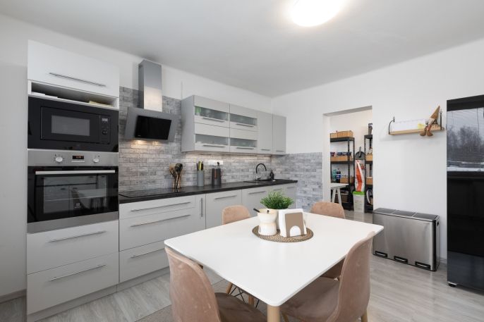 Prodej, Nájemní dům, Ostrava