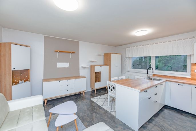 Prodej, Byt 2+kk, Líšnice