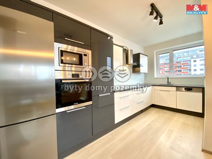 Pronájem, Byt 3+kk, Zlín