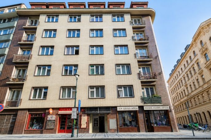Prodej, Byt 1+kk, Praha