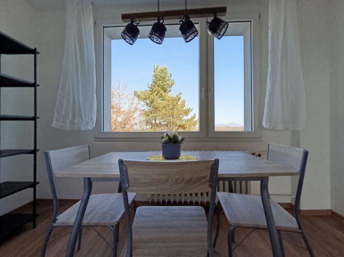 Pronájem, Byt 2+1, Česká Lípa