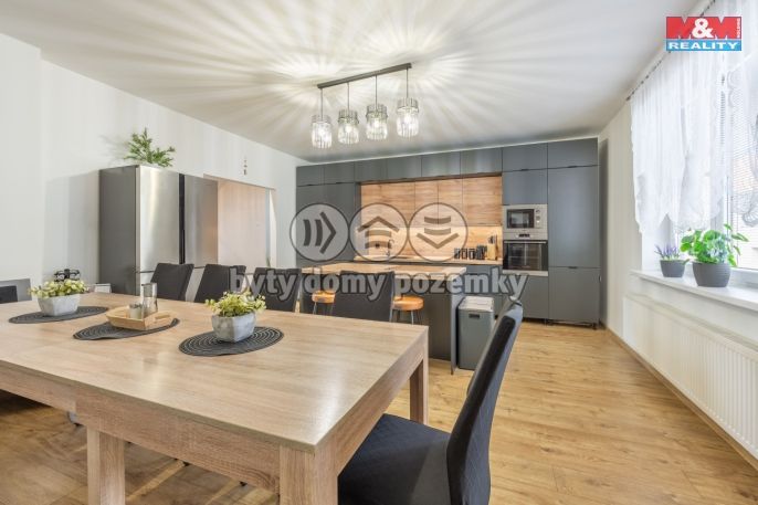 Prodej, Rodinný dům, 210 m², Vinařice, IV. ulice