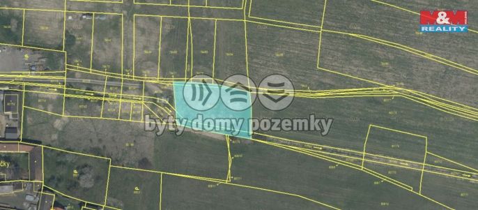 Prodej, Pole, Zruč-Senec