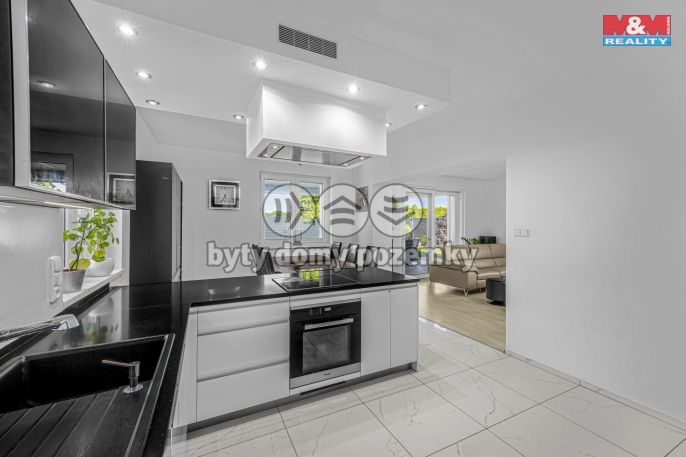 Prodej, Rodinný dům, Vestec