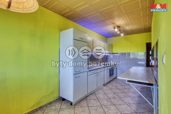 Prodej, Byt 4+1, Hostomice