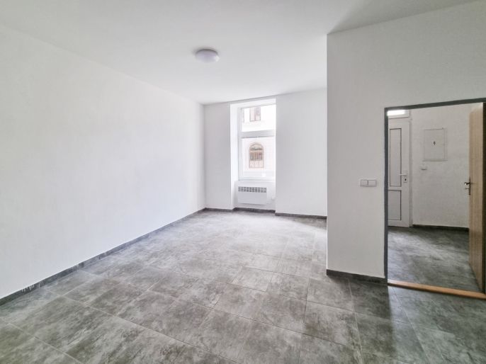 Pronájem, Byt 1+1, Sokolov