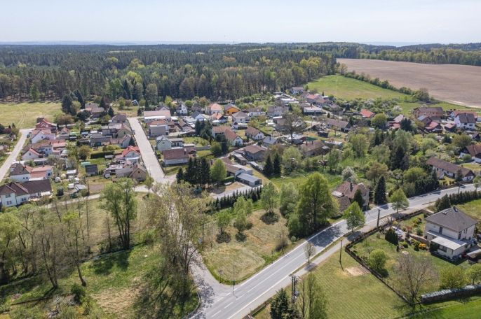 Prodej, Pozemek k bydlení, Veliny