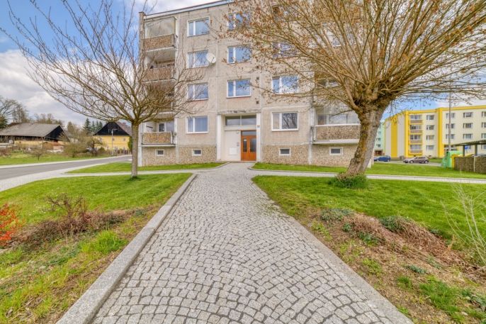 Prodej, Byt 1+1, Teplá