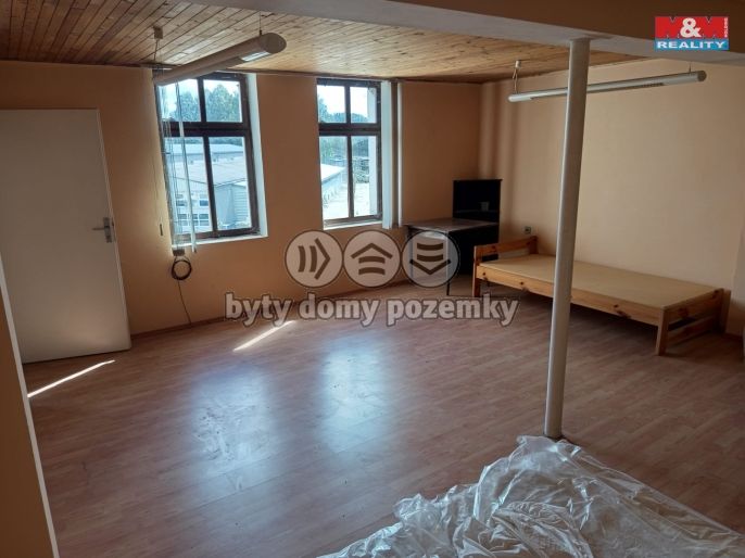 Pronájem, Sklad, Doksy