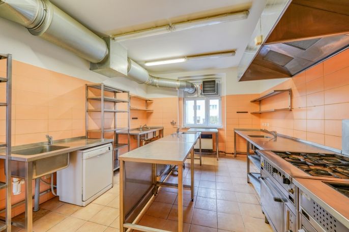 Pronájem, Obchod a služby, Plzeň