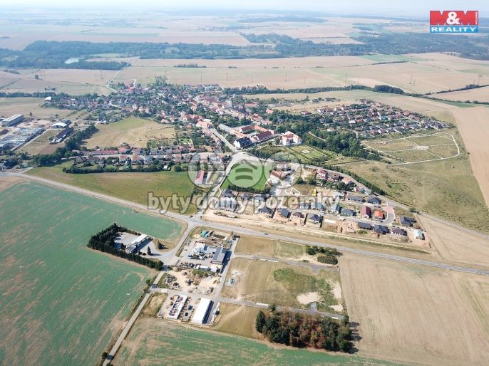 Pronájem, Komerční pozemky, Valeč