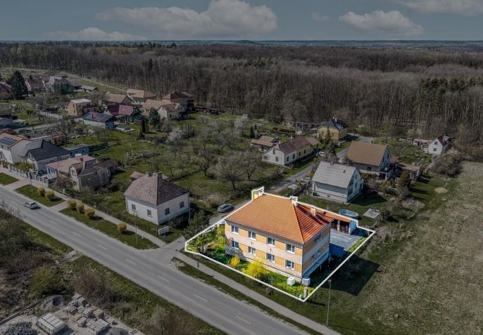 Prodej, Nájemní dům, Dymokury