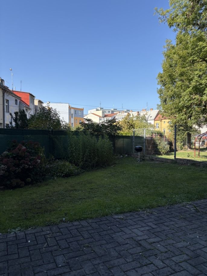 Pronájem, Byt 1+kk, Plzeň
