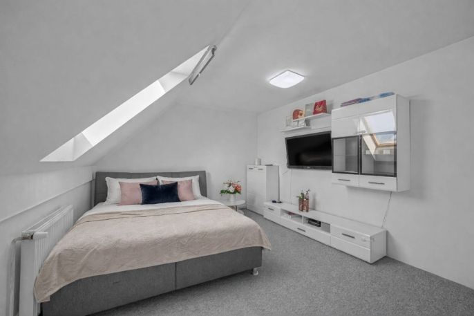 Prodej, Byt 2+1, Nehvizdy