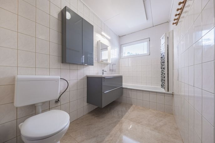 Prodej, Rodinný dům, Šestajovice