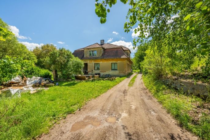 Prodej, Zemědělská usedlost, Neustupov