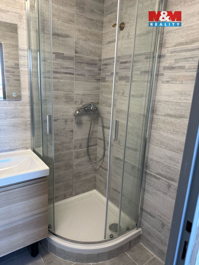 Prodej, Byt 3+1, Rovná