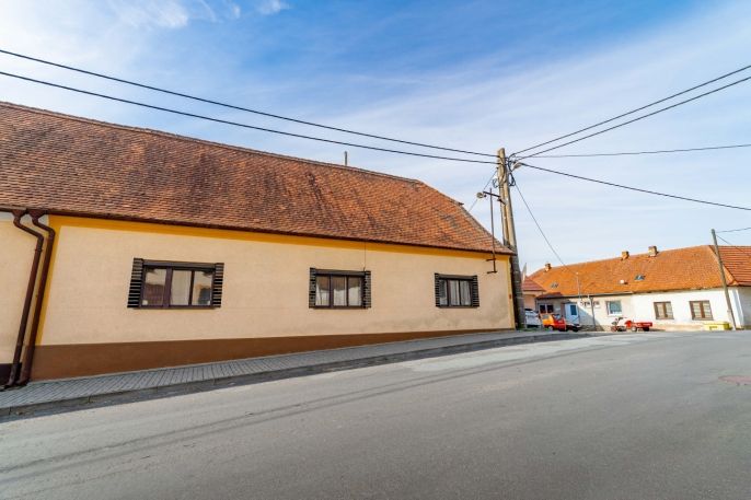 Prodej, Rodinný dům, Hostim