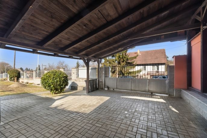 Prodej, Rodinný dům, Pchery