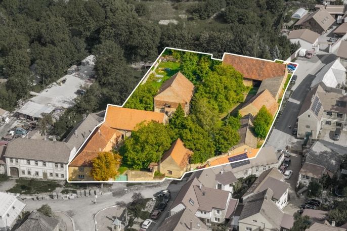 Prodej, Obchod a služby, Buštěhrad