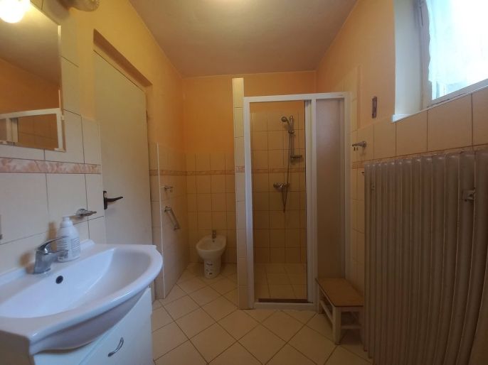 Pronájem, Rodinný dům, Chrast