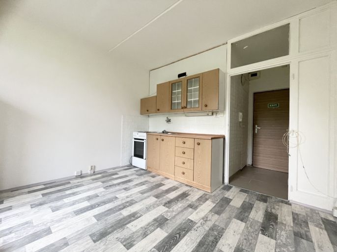 Pronájem, Byt 1+kk, Kadaň