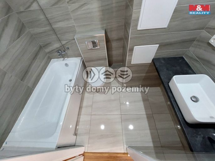 Prodej, Byt 4+1, Klášterec nad Ohří