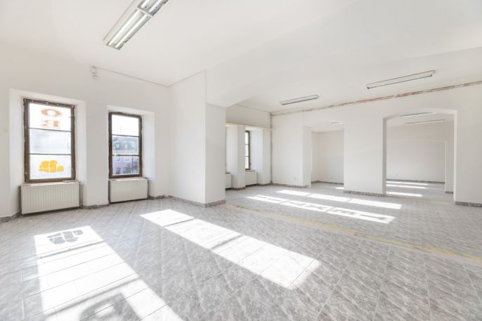 Prodej, Obchod a služby, Bruntál